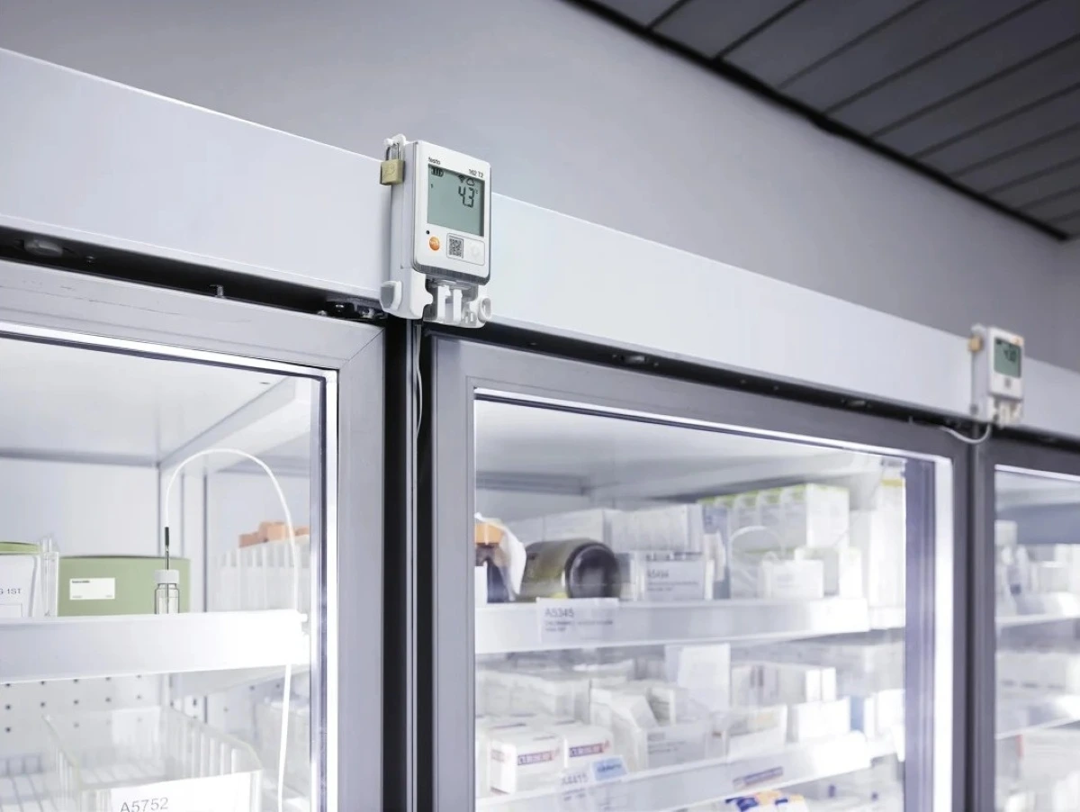 Thiết bị giám sát nhiệt độ