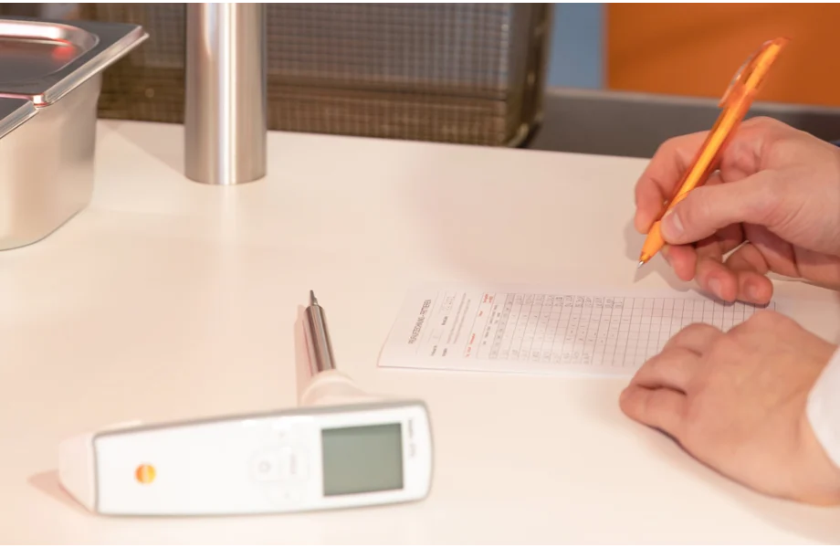 thiết bị đo chất lượng dầu chiên testo