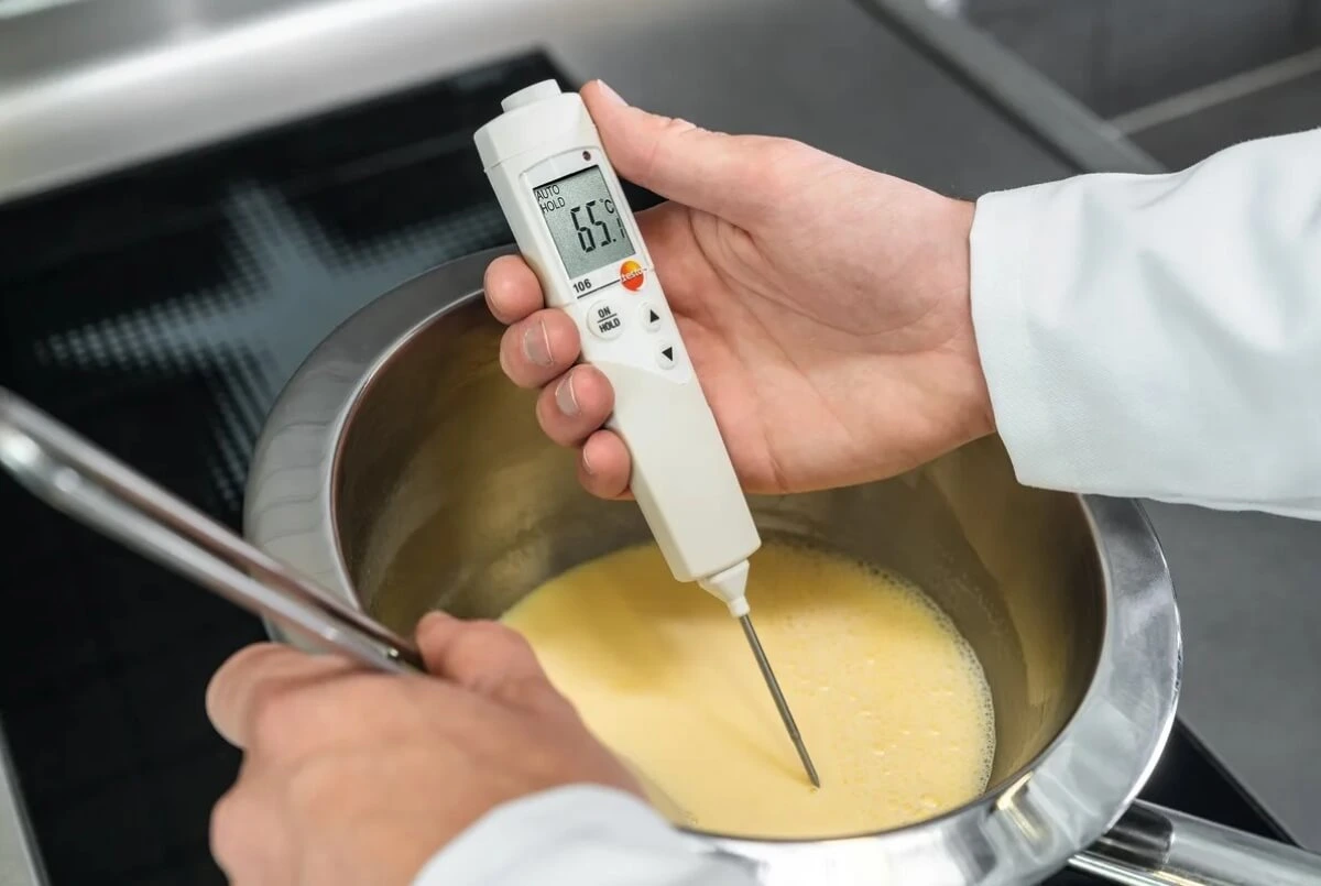 Nhiệt kế đâm xuyên Testo đạt chuẩn HACCP